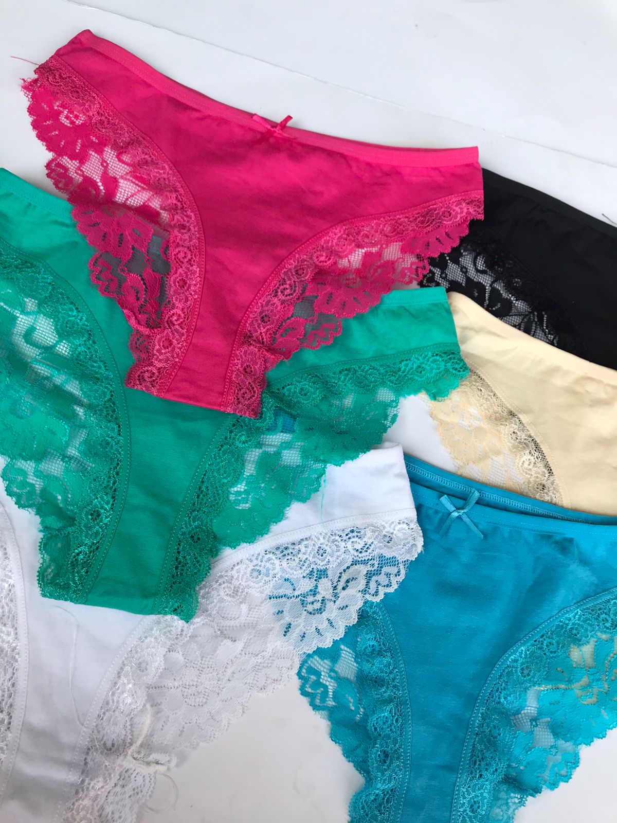 Pack of 5 Different Color Cotton & Net Panties