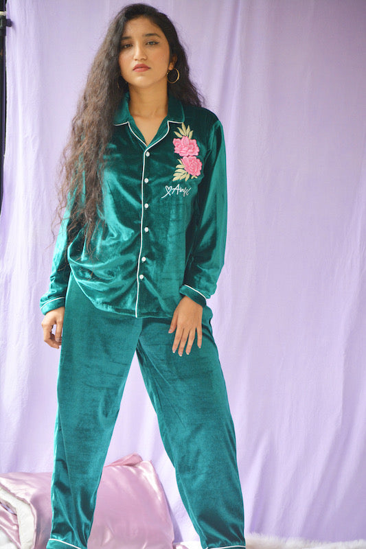 Paraiso Velvet PJ Set
