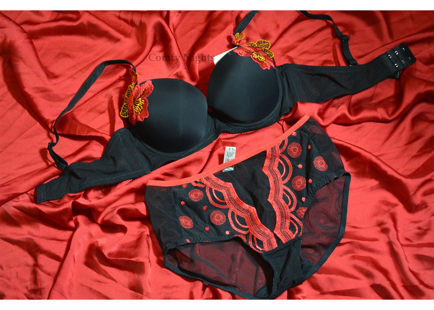 Black Floral Embroidery Bra Set