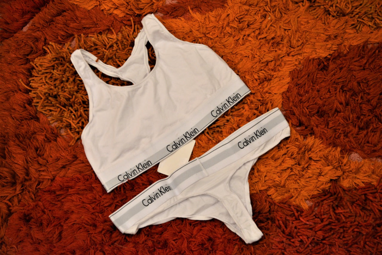 Calvin Klein Sports Bra Set