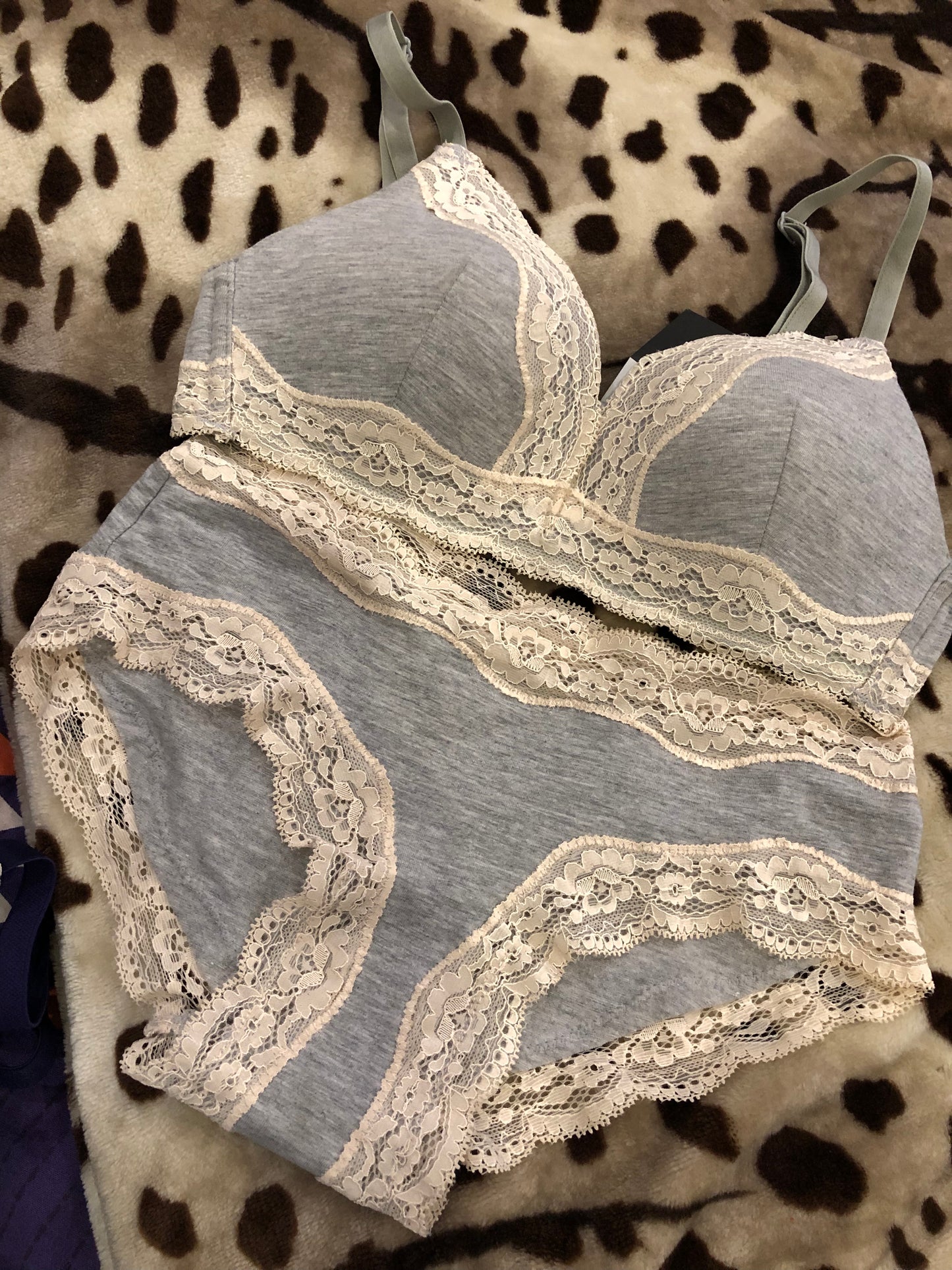 Non Wired Lace Bra Set